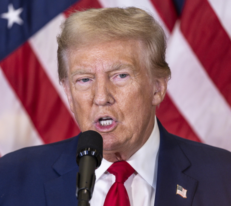 Trump vuelve a la Casa Blanca