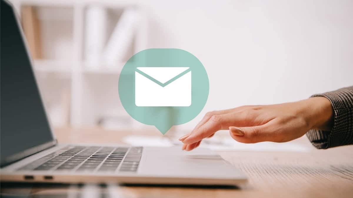 El error que cometes a diario y que pone en riesgo tu correo electrónico /DepositPhotos