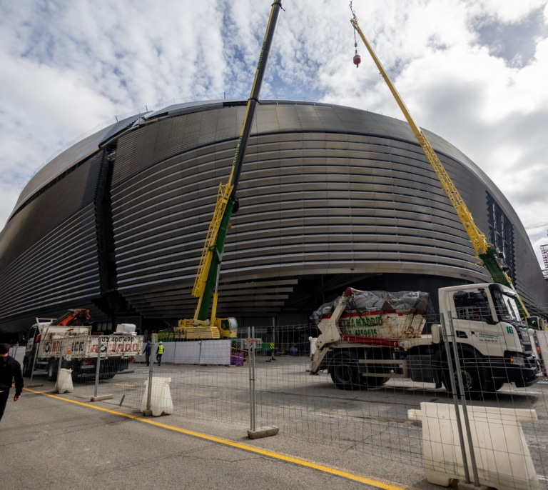 La Justicia paraliza el parking del Bernabéu