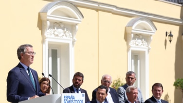 El 'caramelo' de la quita de la deuda, principal riesgo para la unidad de acción de Feijóo y sus barones