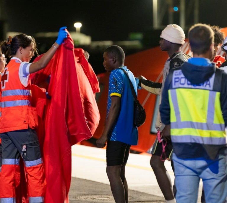 Canarias niega que vaya a abandonar a menores migrantes no acompañados