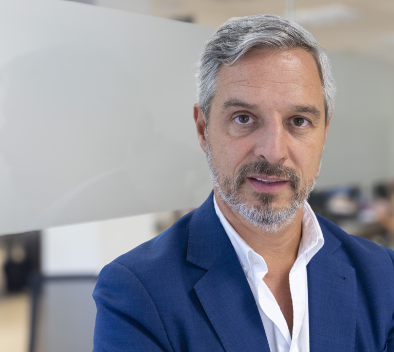 Juan Bravo: "El Gobierno intenta comprar los votos con una condonación que es una trampa, una tirita en una gran herida"