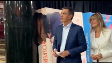 Sánchez se retrata yendo al cine con Begoña: “Salgo emocionado”