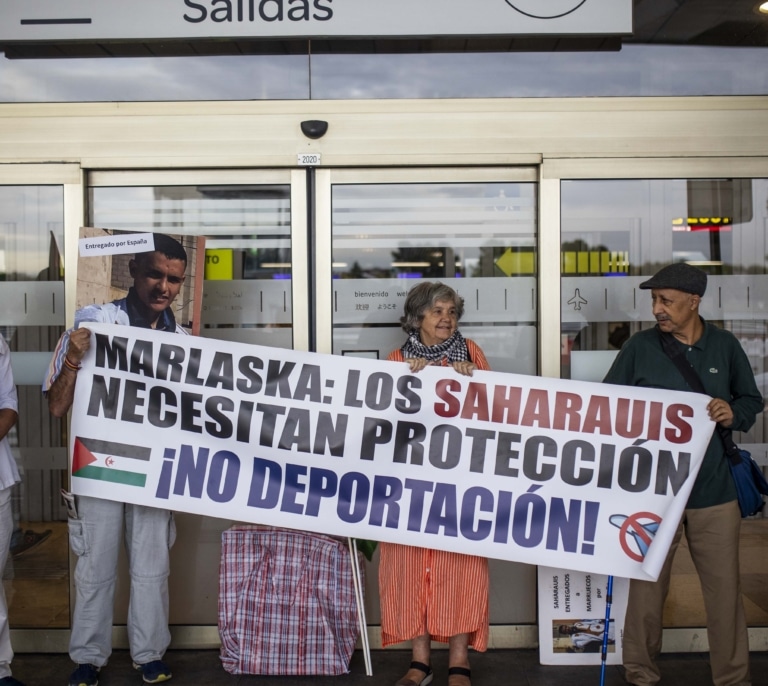 Marlaska rectifica y promete ahora no asignar traductores en dialecto marroquí a los solicitantes de asilo saharauis