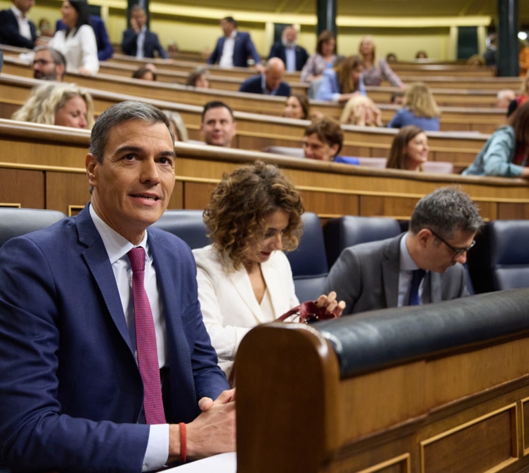 El CIS no ve afectado a Sánchez por la crisis migratoria y el cupo catalán: aumenta a 4,5 puntos la distancia con Feijóo