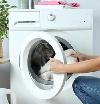 El objetivo del tercer depósito de la lavadora es la del detergente prelavado, una función útil para aquella ropa que está muy sucia o tiene manchas difíciles de quitar /Pixabay