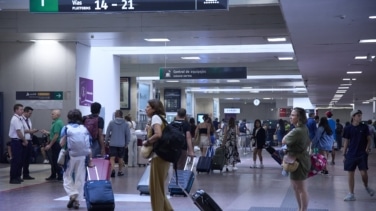 Una incidencia desata el caos en la estación de Madrid-Atocha con retrasos de hasta cuatro horas