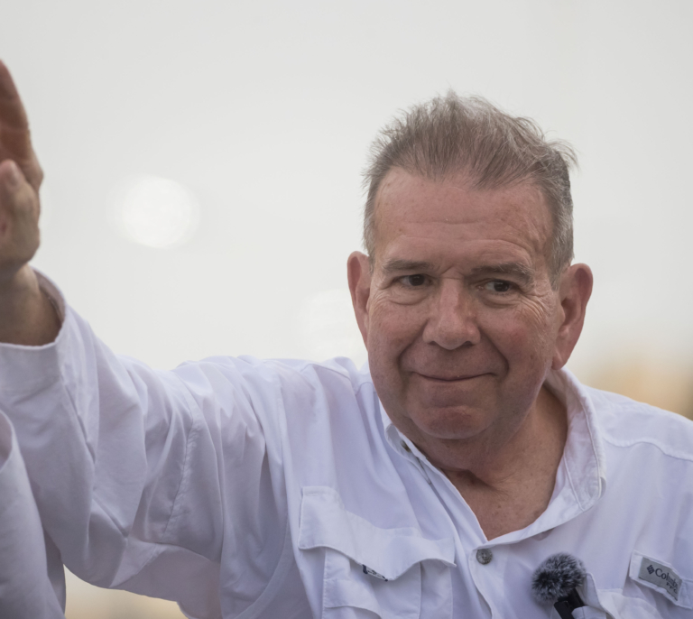 Edmundo González renunciará a la actividad política tras su asilo en España