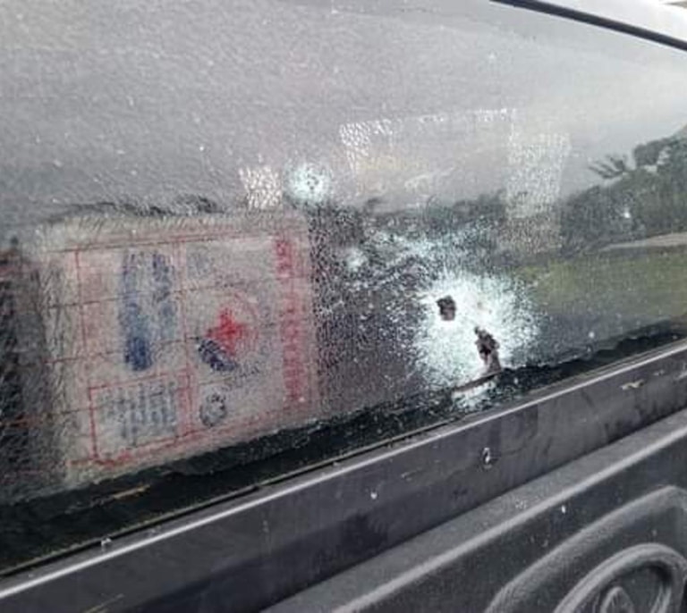 Evo Morales denuncia un intento de asesinato después de que dispararan contra el vehículo en el que viajaba