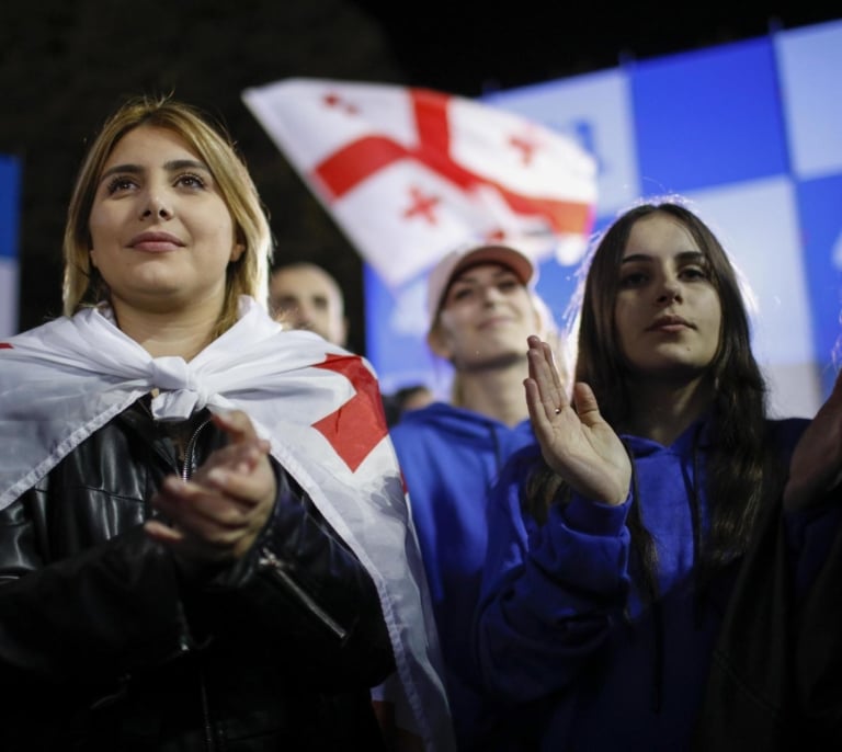 Los prorrusos logran mayoría absoluta en Georgia y la oposición denuncia fraude electoral