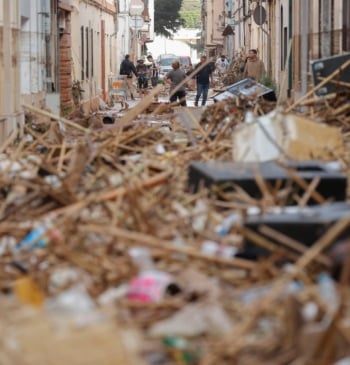 El PP se desquita y acelera una ronda de ministros, Aemet y [...]