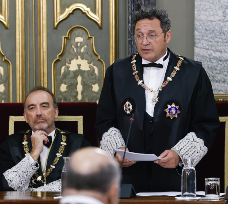 La cúpula fiscal presionará al fiscal general para que dimita tras su imputación