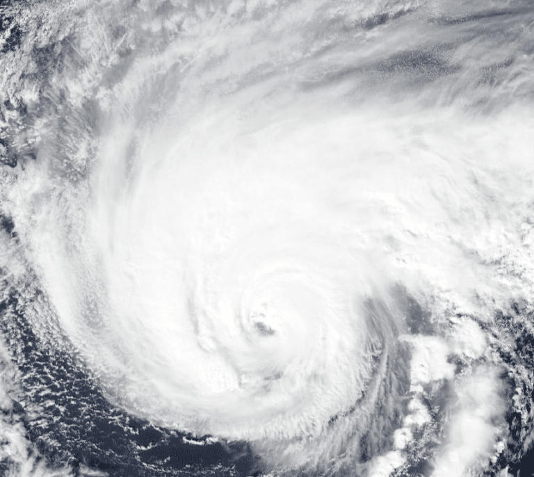 El ex huracán Isaac impulsa un giro radical en el tiempo de España