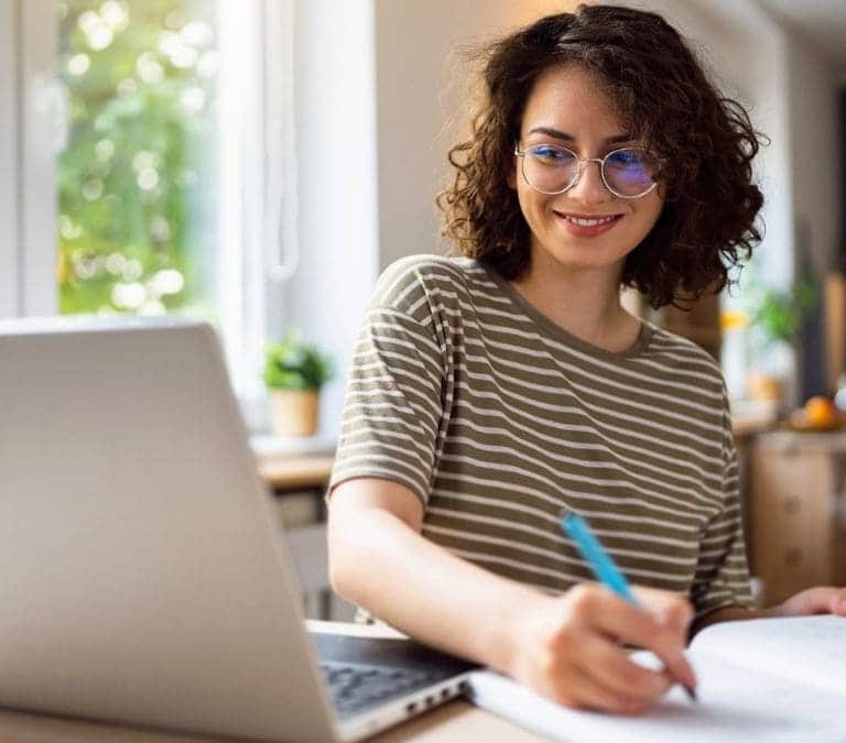 El SEPE lanza cursos gratuitos para hacer desde casa para ampliar las habilidades laborales