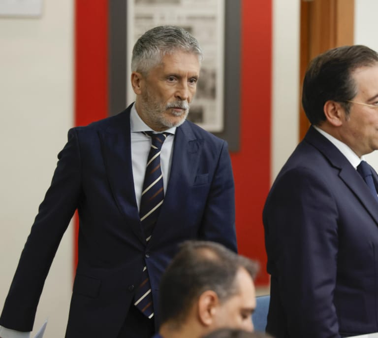 Marlaska evita hablar del origen saharaui de los solicitantes de Barajas en plena cuenta atrás para otra deportación