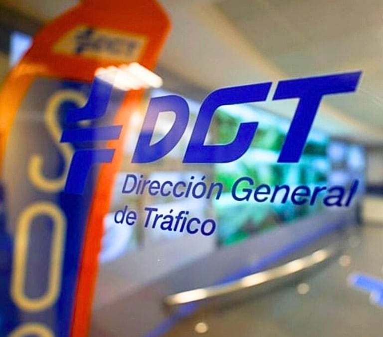 'Autoescuela' en los colegios y revisión cada cinco años para reforzar conocimientos, la última propuesta de la DGT