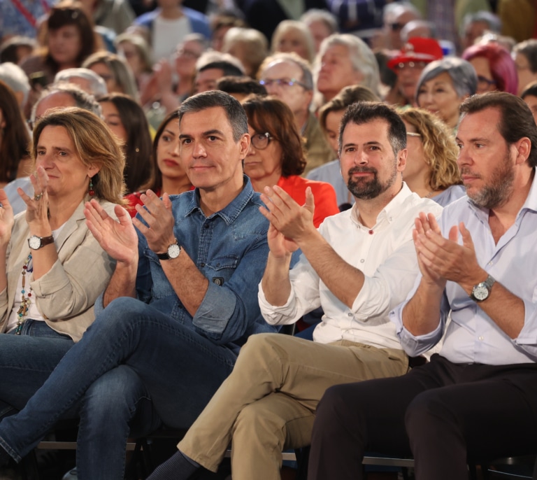 Choque frontal entre Ferraz y el PSOE de Castilla y León por la decisión de Tudanca de situar sus primarias antes del congreso federal