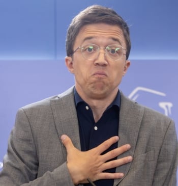 El juez Carretero abre un juicio oral contra Errejón por la presunta [...]
