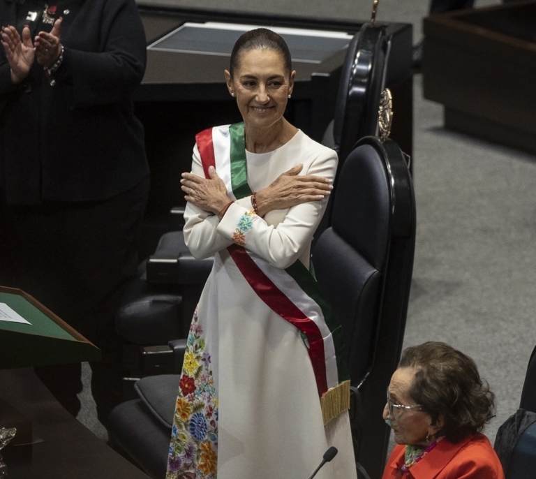 Sheinbaum aprovecha su toma de posesión para resaltar la grandeza de México antes de la invasión de los españoles