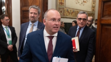 Tellado ofreció aplazar el pleno de RTVE, pero PSOE y Sumar replicaron que los diputados no iban a ayudar en la DANA
