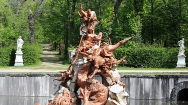 La fuente Andrómeda del palacio de La Granja vuelve a funcionar 80 años después