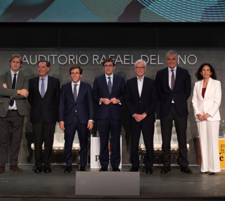 La celebración del vigésimo aniversario de la Fundación PwC reúne a más de 200 personas