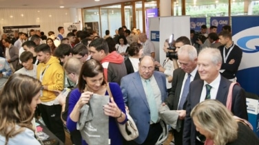 Abre sus puertas la I Feria del Metal, sector que es "columna vertebral de innumerables" industrias cántabras