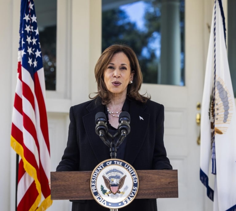 El Partido Demócrata critica a Trump por alabar a Hitler, según su ex jefe de gabinete