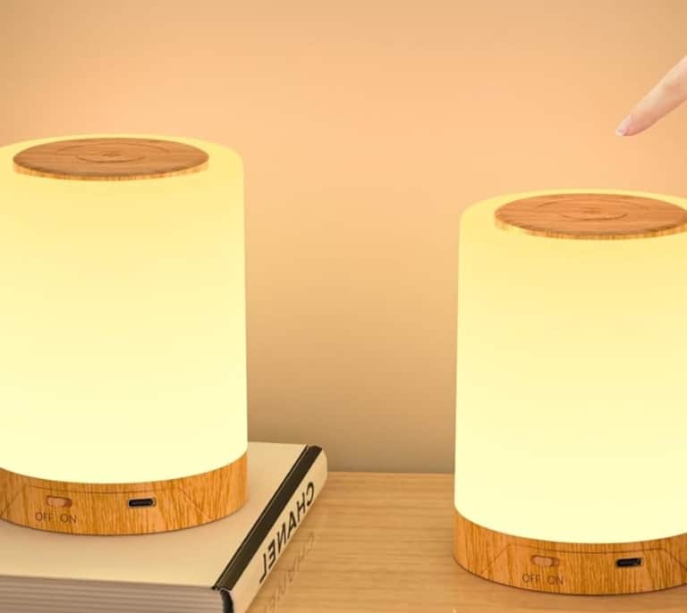 ¡Ofertón!: Esta lámpara de mesa que es todo un éxito de ventas en Amazon ahora está rebajadísima