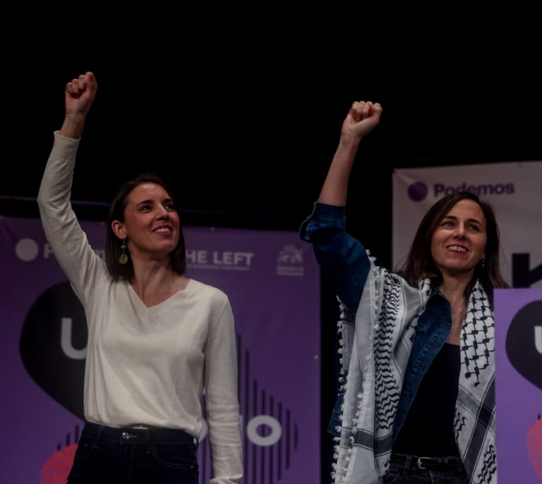 Podemos acusa al PSOE de "meter la mano en la caja" y critica la pasividad de Sumar
