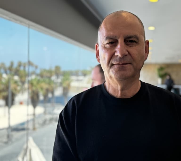 El espía israelí que negoció con Sinwar: “Todos los dirigentes de Hamás deben correr la misma suerte, estén en Gaza, Qatar o Turquía”