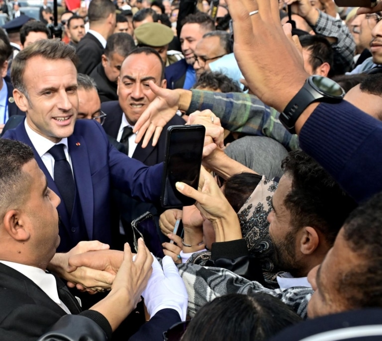 Macron, otro mitómano empeñado en blanquear la ocupación del Sáhara