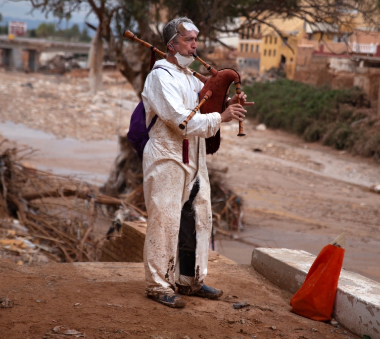Detrás de la respuesta humanitaria en Valencia