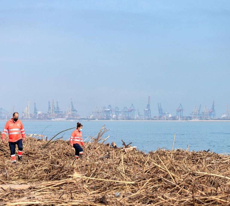 La búsqueda por mar de víctimas de la DANA llega al área entre Gandía y Denia