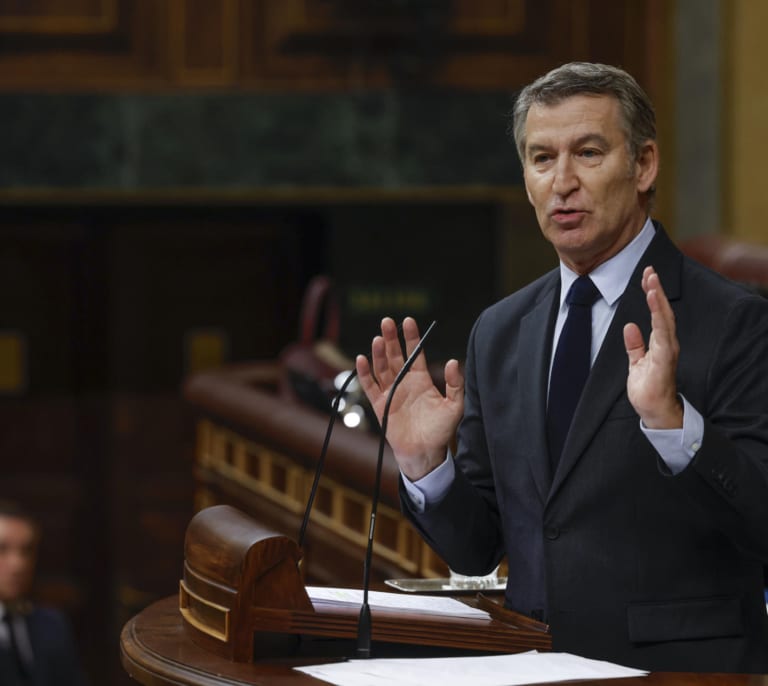 Feijóo acusa a Sánchez de inacción por la DANA: "Su agonía judicial le ocupa todo el tiempo, ya no gobierna"