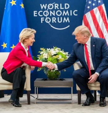 El acuerdo arancelario de Trump pone a prueba la estabilidad económica europea [...]