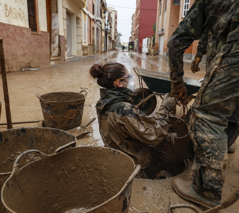 El general jefe de la UME afirma que el despliegue por la DANA se produjo antes de recibir órdenes oficiales
