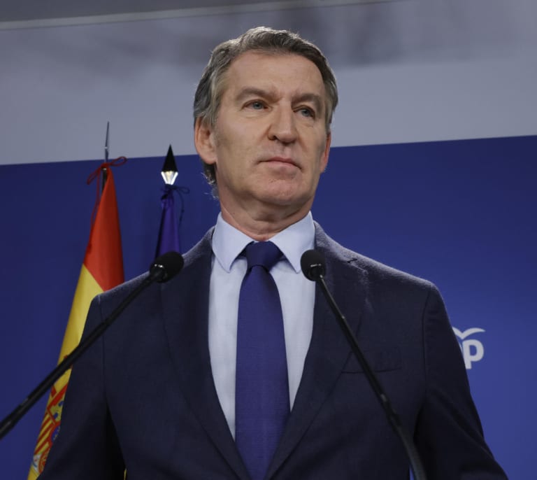 Feijóo pide el estado de emergencia nacional por Valencia, que quitaría el mando a Mazón: "Si esto no lo es, entonces qué"