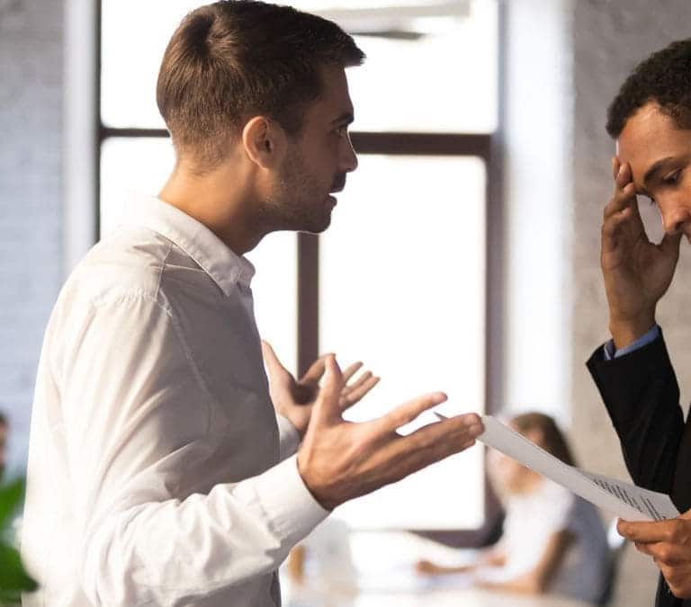 Puedes rescindir tu contrato de trabajo y cobrar el paro si la empresa no ingresa tu salario mensual, esto dice la ley