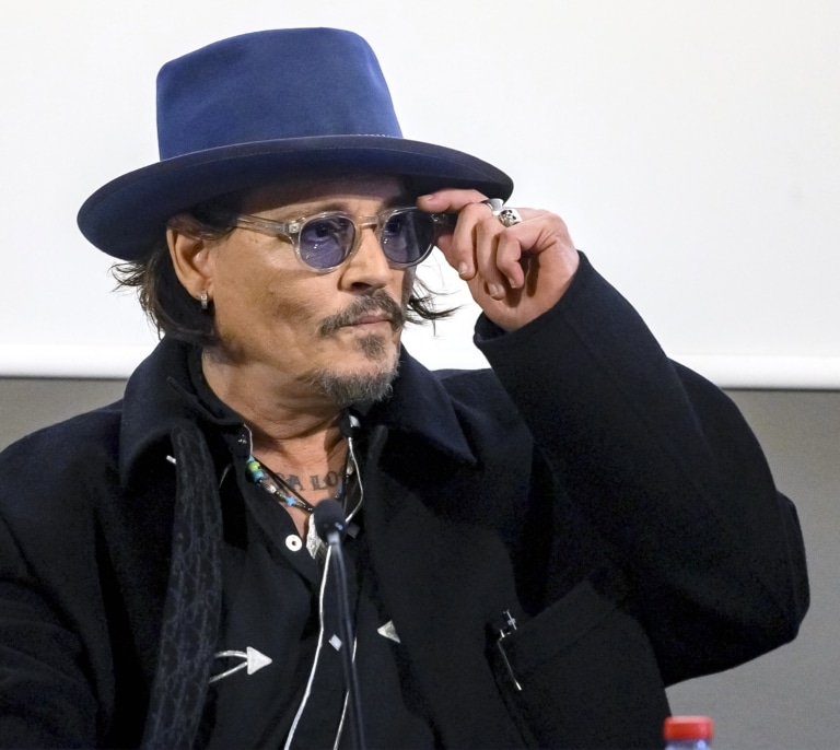Johnny Depp envía un mensaje de apoyo a los afectados por la DANA y destaca la resiliencia del pueblo español