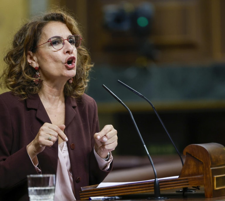 Montero cree que Mazón tendrá que  afrontar "responsabilidades políticas y judiciales"