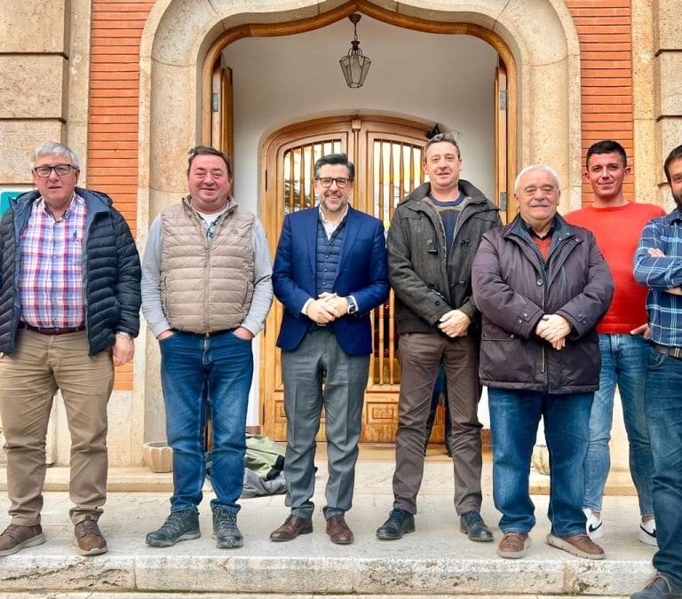 Crean una mesa de trabajo para asegurar la integración del territorio del Parque Eólico Teruel