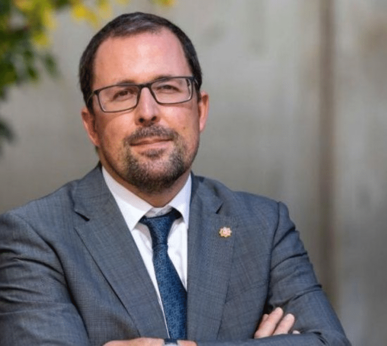 Renfe crece un 17% y confía en frenar la expansión de Iryo y Ouigo