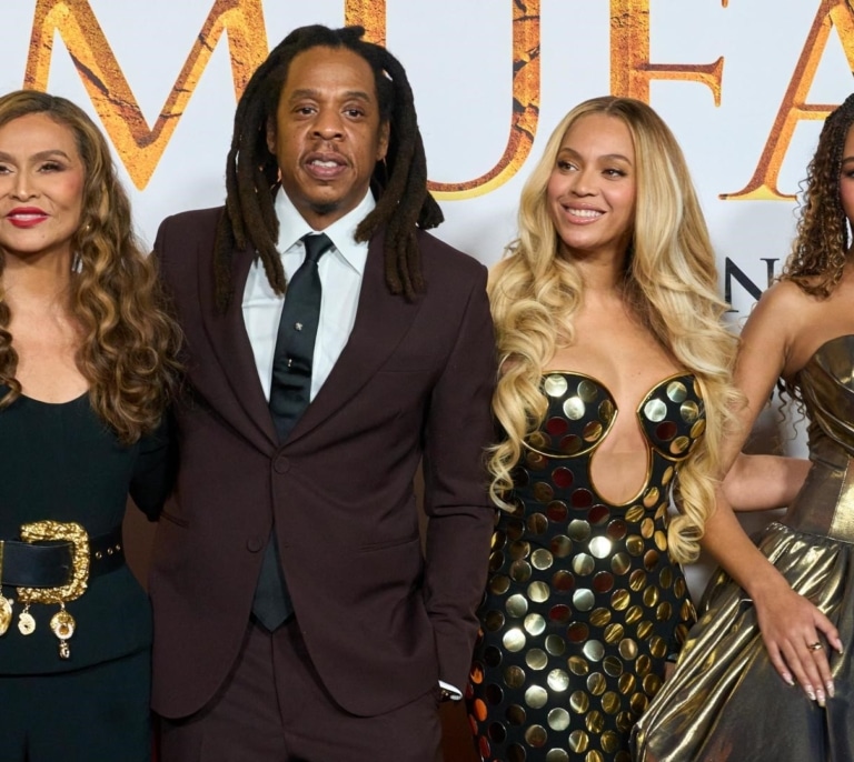 Beyoncé y su hija Blue Ivy presentan un frente unido tras las acusaciones contra Jay-Z y Diddy