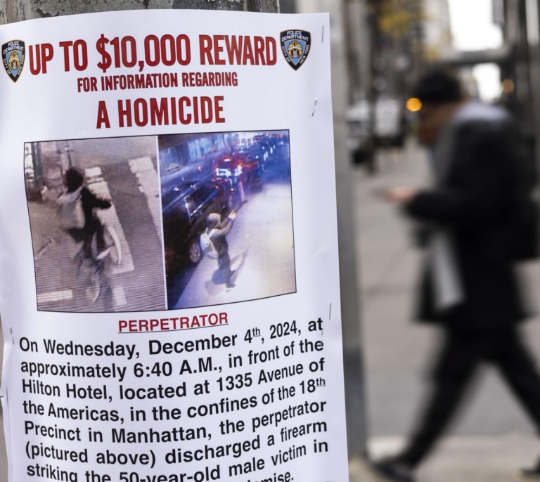 Quién es Brian Thompson, el directivo asesinado en plena calle en Nueva York