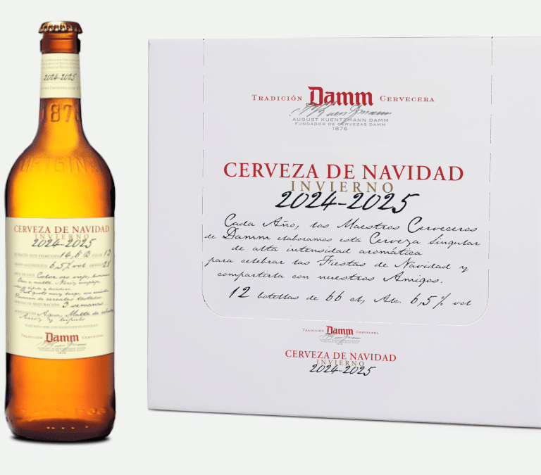 Densa, afrutada y brillante: vuelve la Cerveza de Navidad de Damm
