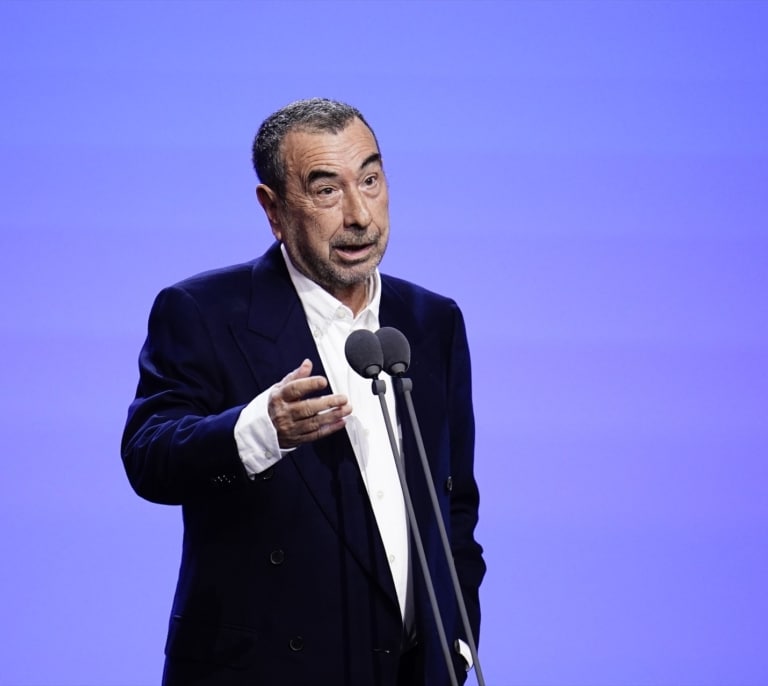 El discurso de Garci reclamando un premio para Cerezo como "restaurador" del cine