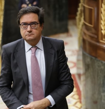 El Gobierno aprueba 36.500 plazas de empleo público, casi un 9% menos [...]