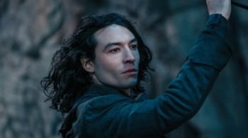 Ezra Miller, de su paso por el "bosque" a su vuelta a Hollywood: "Estoy en un punto difícil"