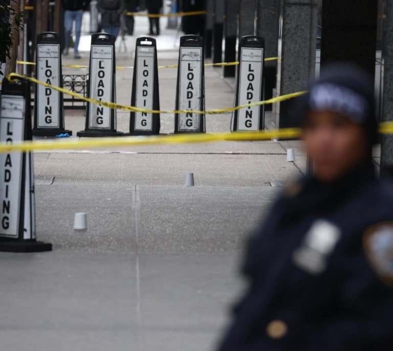 Asesinado en plena calle de Nueva York el CEO de una de la mayores aseguradoras de EEUU